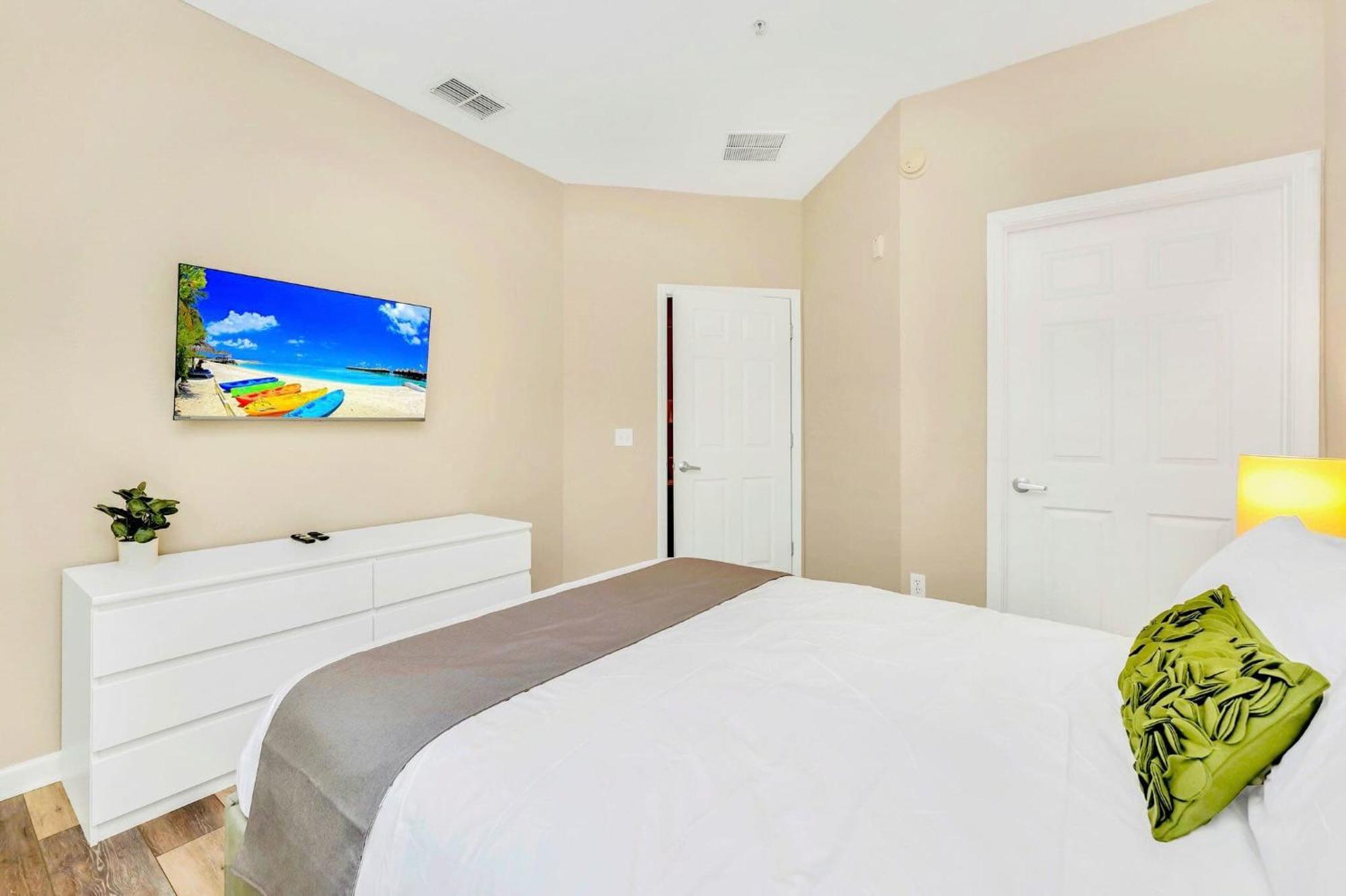 Near Disney - 3Br Condo - Pool Hot Tub And Games Orlando Buitenkant foto